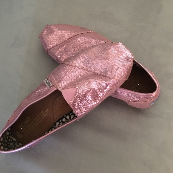 TOMS Shoes - Shoes