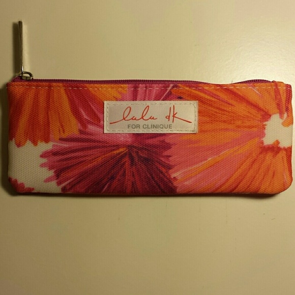 clinique makeup bag.