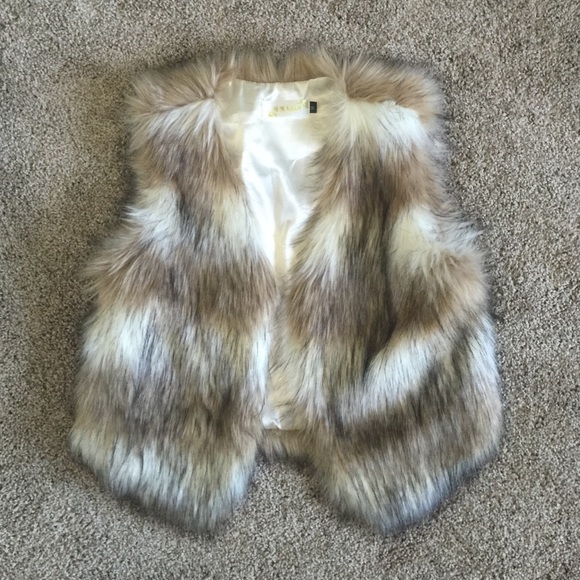 Faux Fur Vest Size XS/S