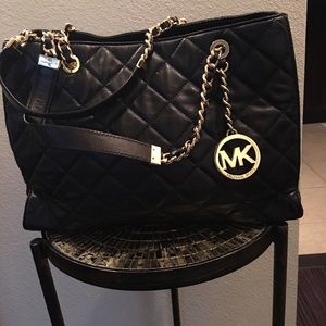 Micheal Kors quilted leather bag.