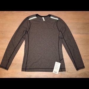 Men's Lululemon Core Crew SE Long Sleeve - Large