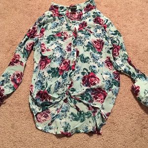 Wet seal blouse button down. Never worn