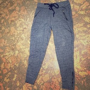Workout pants