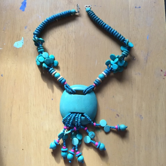 Vintage wood necklace