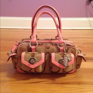 👛👜Coach Purse Perfect Condition - Never Used👜👛