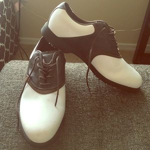 FINAL PRICE Nike golf shoes