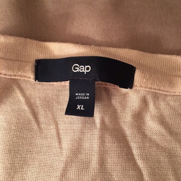 Tan Blouse ๐ - Picture 2 of 3