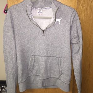 Half zip sweatshirt