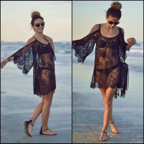 🎉HOST PICK x 2🎉Off Shoulder Lace Beach Cover Up - Picture 2 of 4
