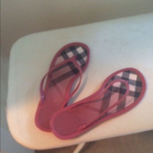 Burberry jelly sandal