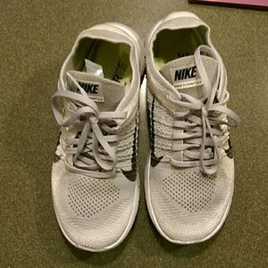 Nike Free 4.0 Tennishoes