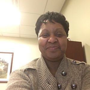 Meet your Posher, Loretta