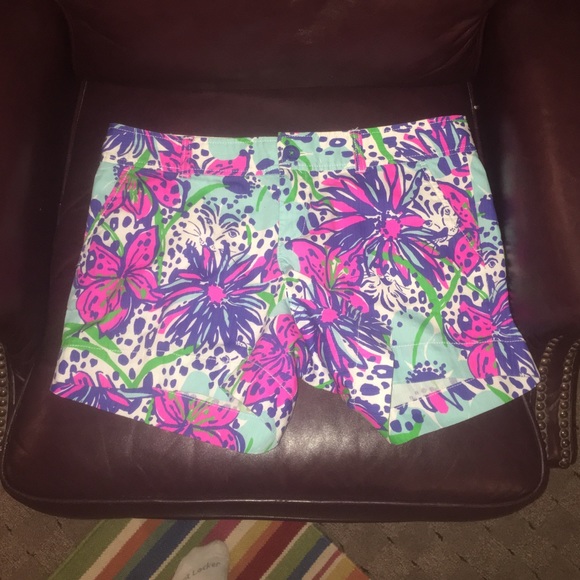 Lilly Pulitzer size 8 shorts