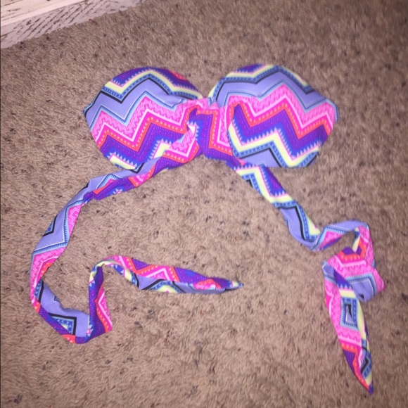 VS - PINK. Strapless swim top