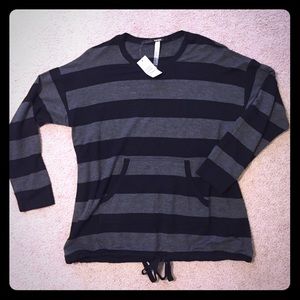 Striped black and gray Kensie shirt