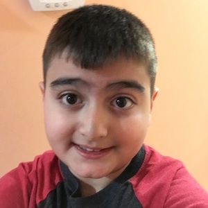 Meet your Posher, Ilias