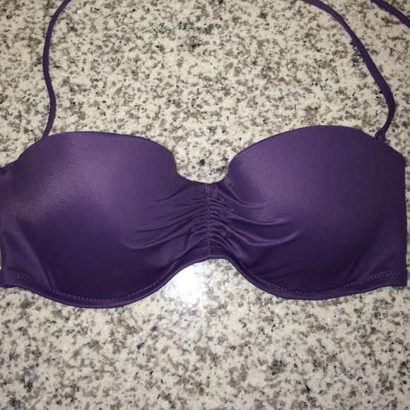 New and never worn Purple Bandeau Bathingsuit top!