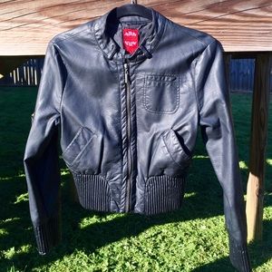 🍁Black Bomber Jacket 🍁