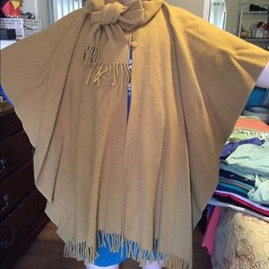 NEVER WORN wool poncho