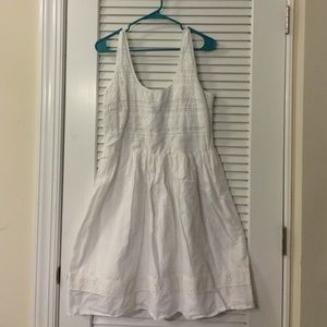 Beautiful white dress from Old Navy
