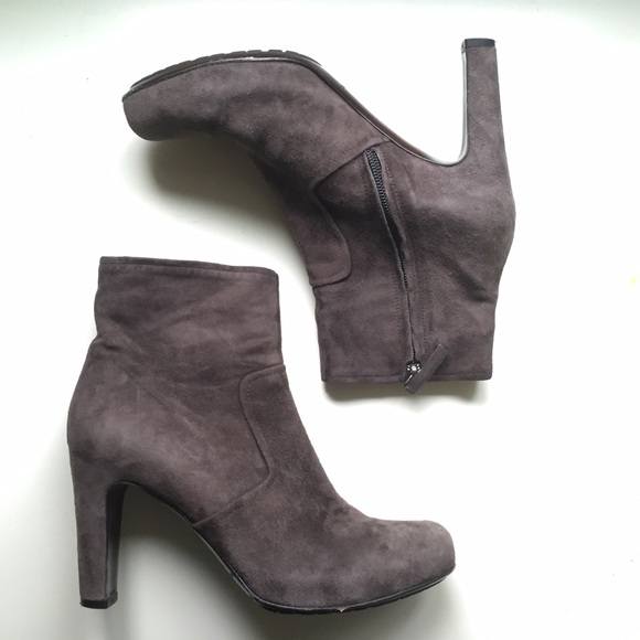 Roberto Del Carlo Gray Suede Ankle Boots - Picture 1 of 4