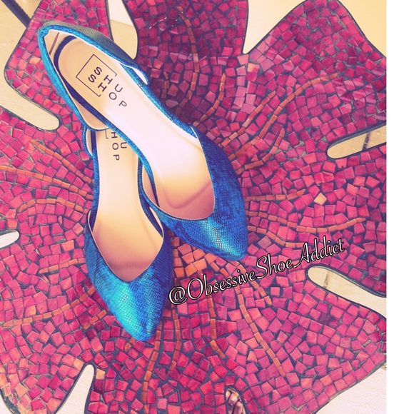 Royal Blue Snake Flat - Picture 2 of 4