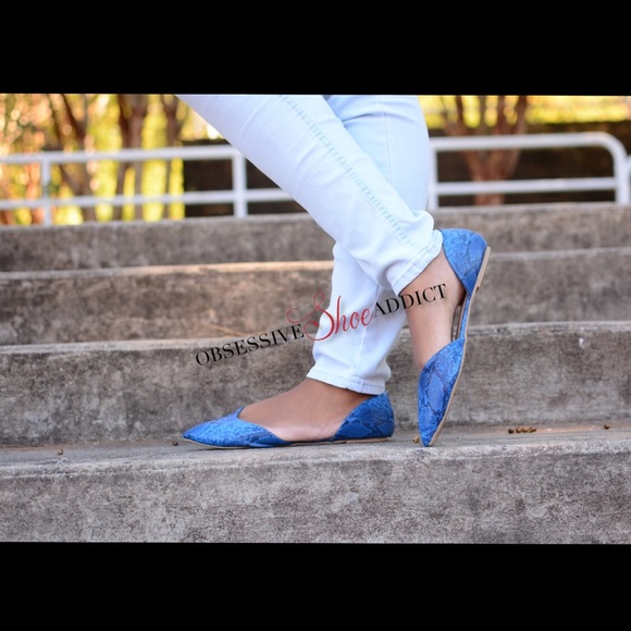 Royal Blue Snake Flat - Picture 3 of 4
