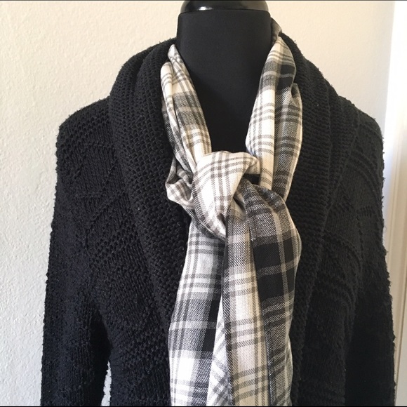 Versatile Plaid Scarf