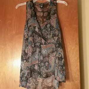 Sleeveless sheer top