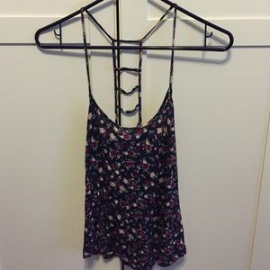 Brand new low cut tank top from forever 21