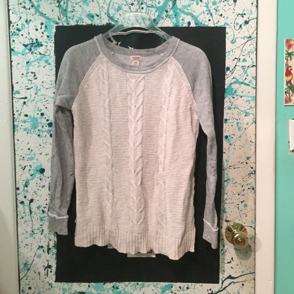 WORN ONLY ONCE! Cotton sweater