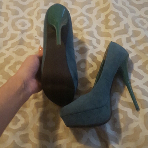 Charlotte Russe heels - Picture 2 of 3
