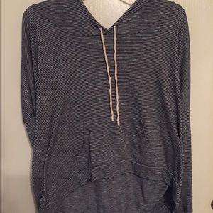 Light Pull Over Sweater with hood