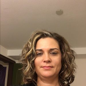 Meet your Posher, Wendy