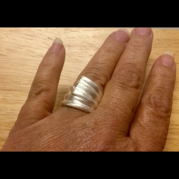 Sterling Silver Matt Look Ring - Picture 2 of 3
