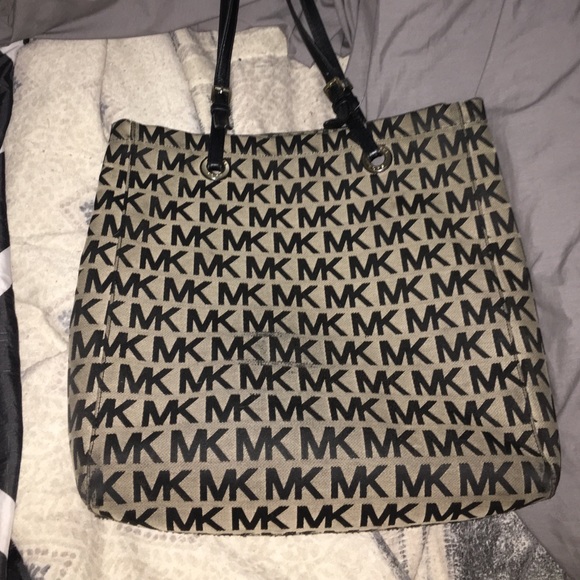 Michael Kors bag