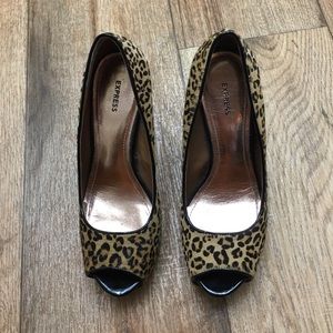 SOLD Genuine hair calf express pumps 7.5