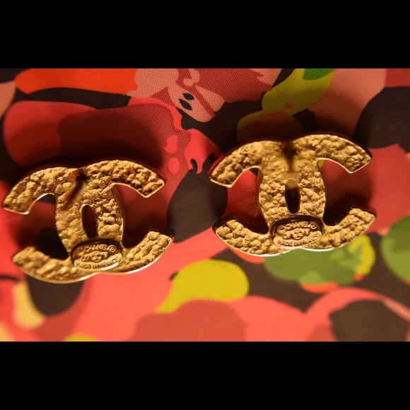 Chanel logo crystal earrings - Picture 3 of 4