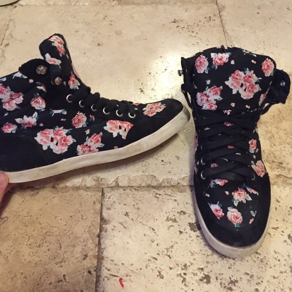 Skater shoes