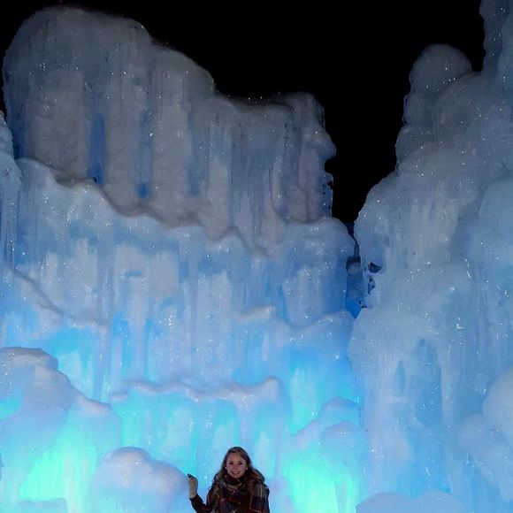 Meet your Posher, Calena