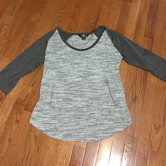 Mid Length Sleeve T-Shirt