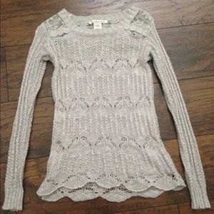 ✨Beautiful grey sweater✨