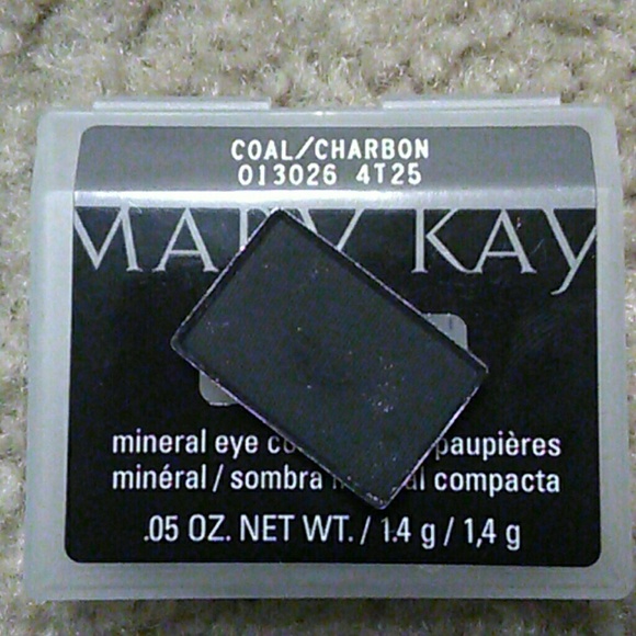***SOLD*** Mary Kay Coal Mineral Eyeshadow
