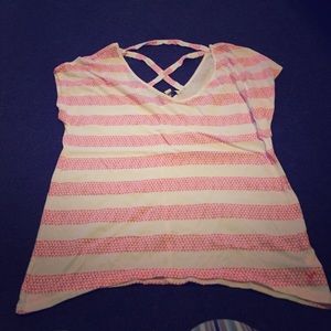 Crisscross back, XS tshirt