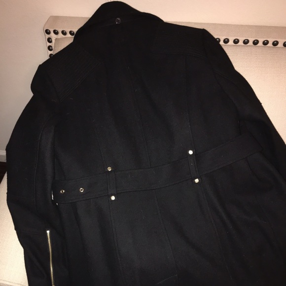 Micheal Kors coat - Picture 3 of 5