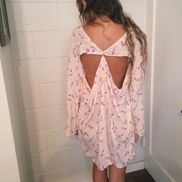 🌸SOLD🌸 Acacia Swimwear Tortolla Dress - Picture 2 of 3