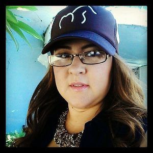 Meet your Posher, Mayra