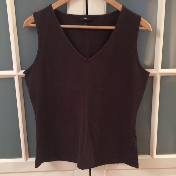 Sleeveless T-Shirt. Perfect as a base layer! - Picture 1 of 4