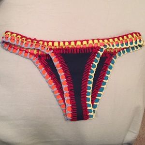 Kiini size small bottoms