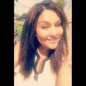 Meet your Posher, Inez